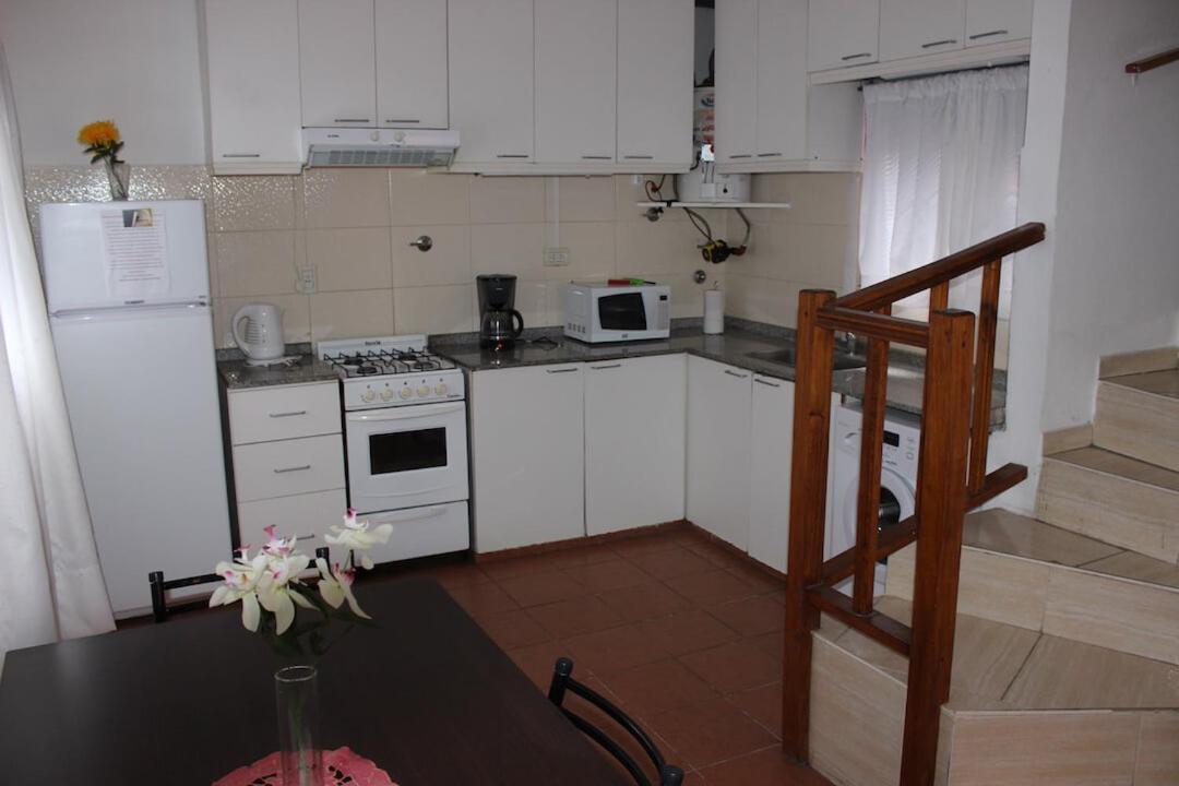 Complejo Kalifornia Apartment Pilar  Ngoại thất bức ảnh