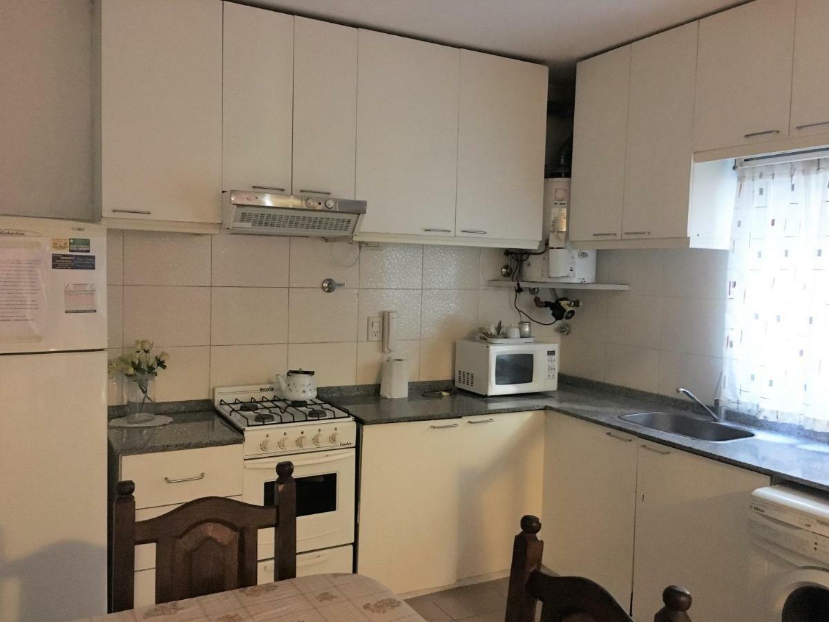 Complejo Kalifornia Apartment Pilar  Ngoại thất bức ảnh